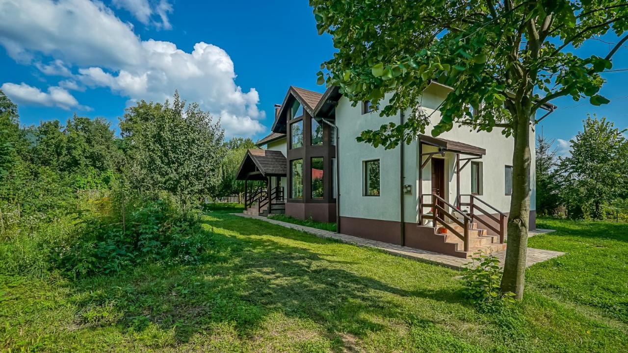 Vila Luna Comarnic Kültér fotó